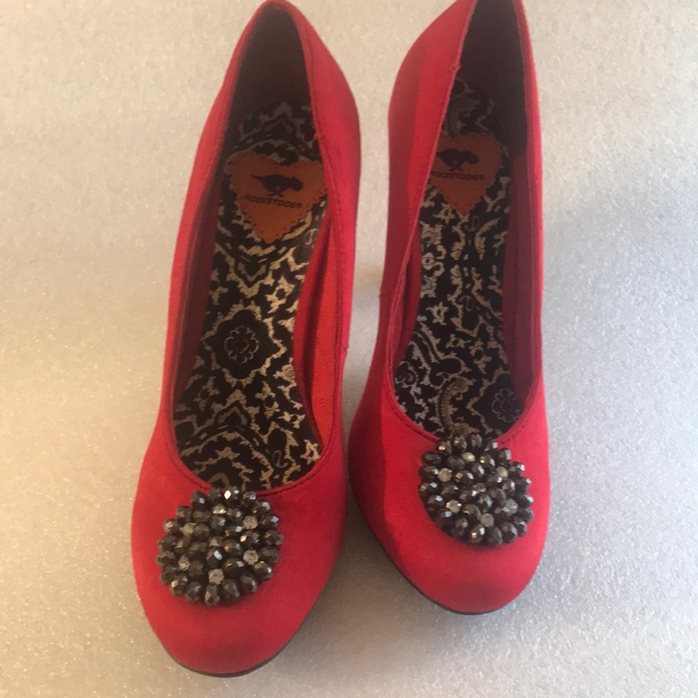 Rocket Dog Red Pump - size -8-1/2
